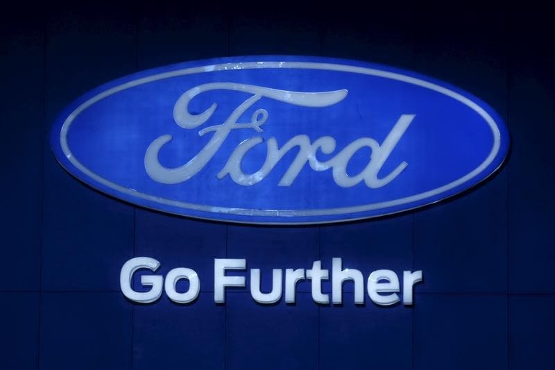 Ford stock price target increased on strong Q1 results By Investing.com