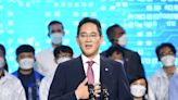 South Korea just pardoned Samsung's chief for bribing a former president because the country needs him to overcome a 'national economic crisis'