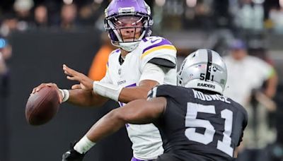 Joshua Dobbs on Tennessee football and reuniting with Vols teammate Jauan Jennings in NFL