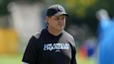 Interim HC Giff Smith keeping Chargers focused on finishing strong