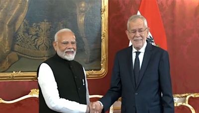 Vienna: PM Modi calls on Austria President Alexander Van der Bellen