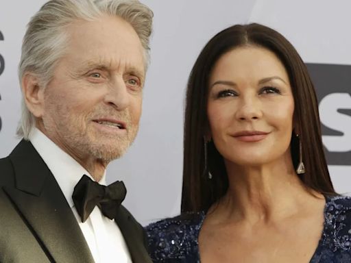 Cómo Antonio Banderas unió a Michael Douglas y Catherine Zeta-Jones en su primera cita