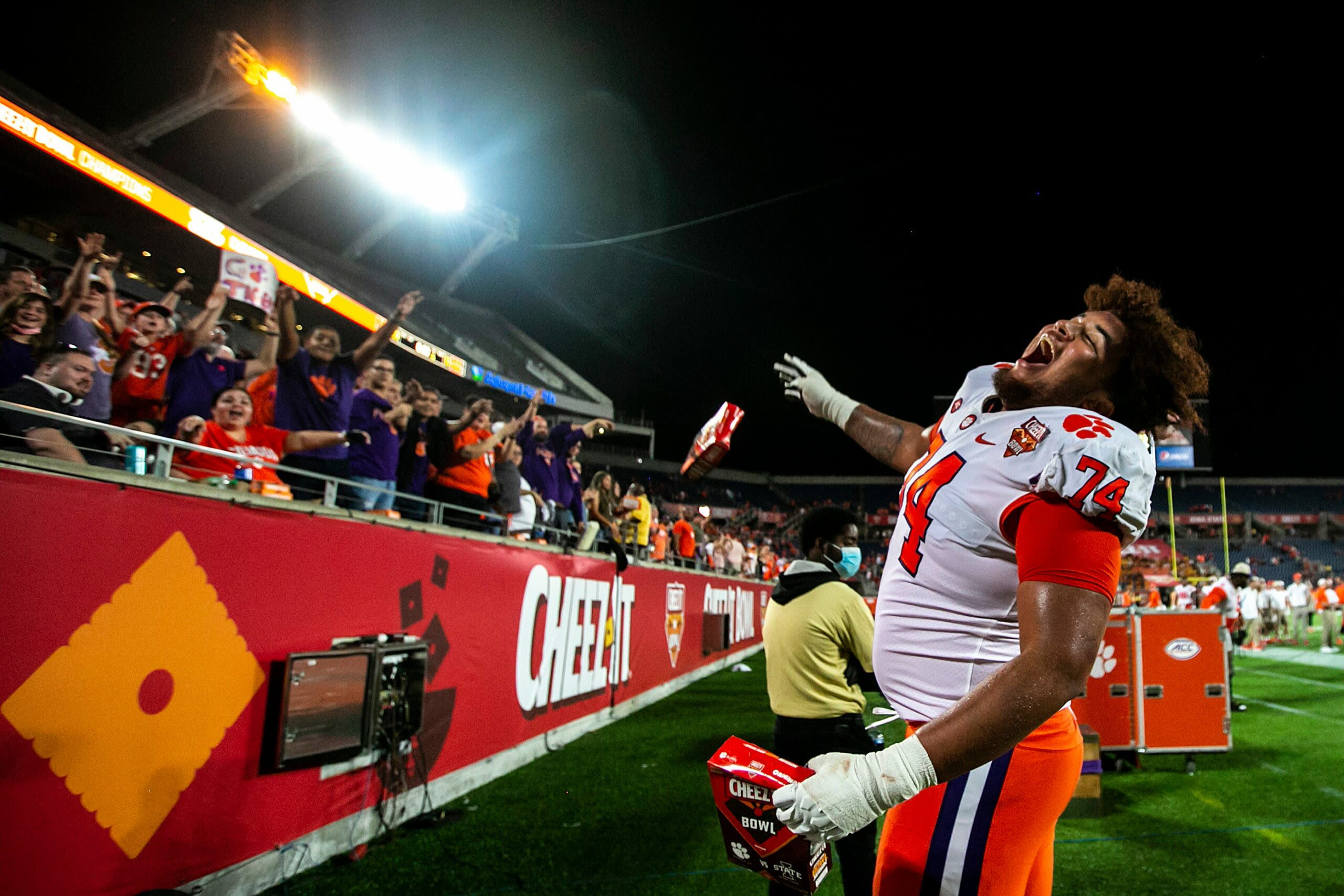 Athlon Sports projects Clemson to play in Pop-Tarts Bowl, missing the CFP