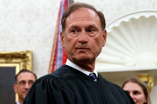 Another provocative flag was flown at another Justice Alito home - The Boston Globe