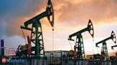 Oil steadies, heads for weekly drop on U.S. economy worries
