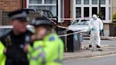 Hombre ataca con espada a transeúntes en Londres; mata a menor de 14 años