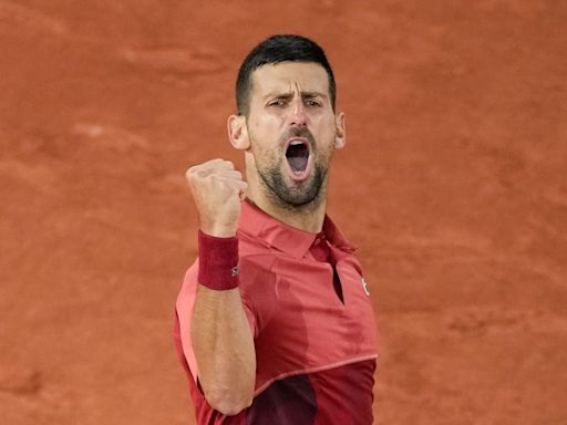 Novak Djokovic wins Roland Garros opener in straight sets