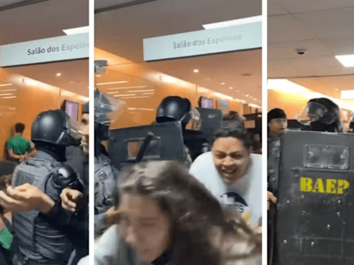 Jovens são agredidos pela polícia ao protestar contra ‘escolas militares’