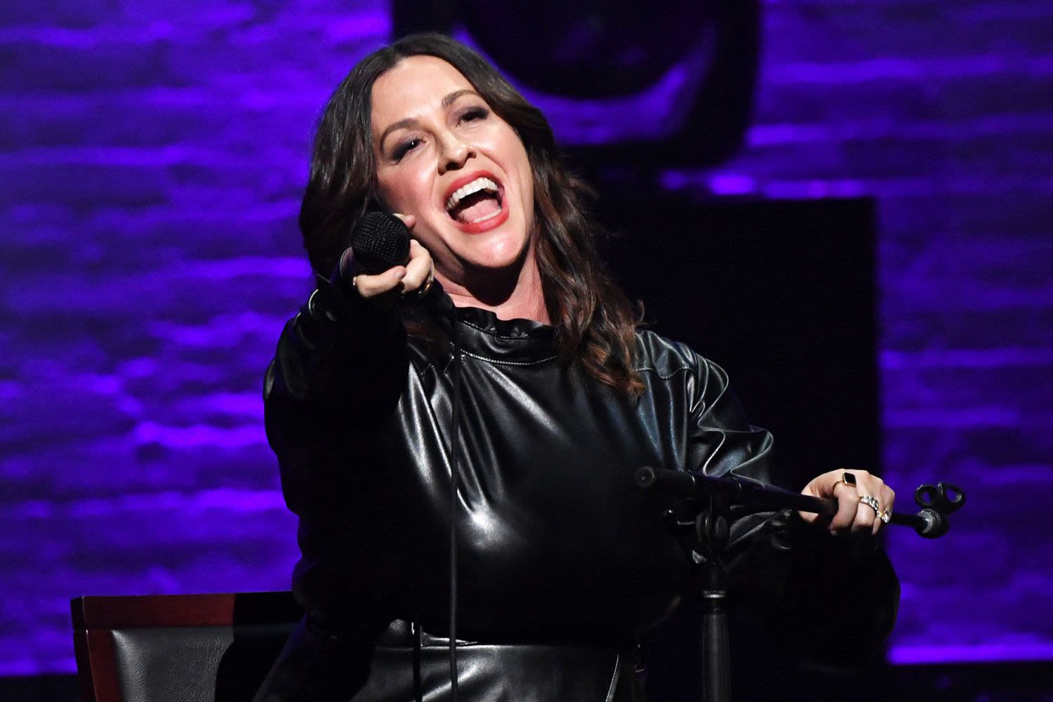 Alanis Morissette Brings Her Drummer’s Daughter Onstage to Sing 'Ironic' at New York Concert