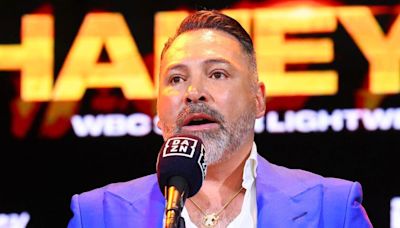 Oscar De La Hoya Names The Current Pound-For-Pound Number 1: "He's Tremendous" - Seconds Out