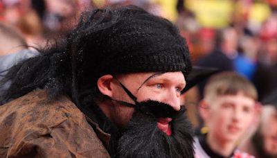 Arsenal goalkeeper Aaron Ramsdale dresses as Hagrid from Harry Potter to watch Southampton vs Leeds