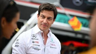 Toto Wolff confirma que Max Verstappen es su favorito para suplir a Lewis Hamilton: dejaría un hueco libre para Fernando Alonso en Red Bull