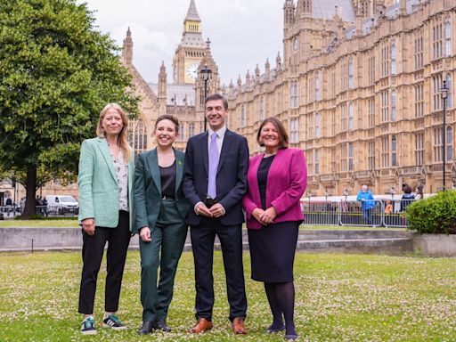 Greens call on Government to take ‘swift action’ as new MPs arrive at Parliament