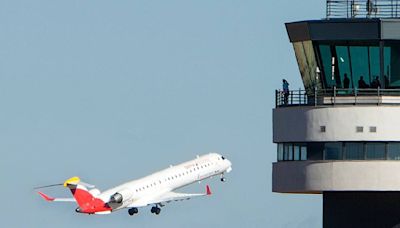 El aeropuerto de Castellón refuerza la conexión con Rumanía con un cuarto vuelo semanal a Bucarest a partir de junio