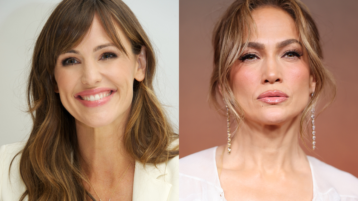 Jennifer Garner Has Been an "Unexpected Ally" to Jennifer Lopez Amid Ben Affleck Divorce Rumors, Source Claims