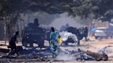 Senegal se prepara para mais violência após tumultos com mortes na capital