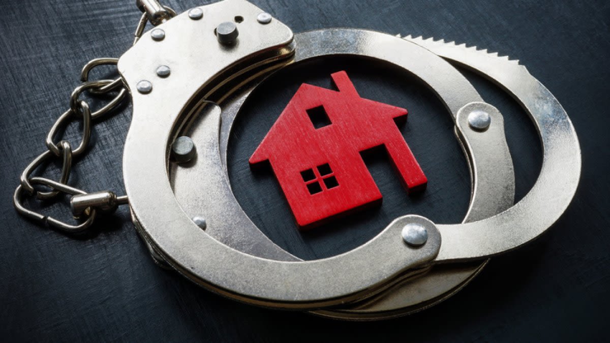 Woman arrested for alleged affordable housing scams in Glendale