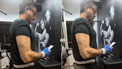 Anil Kapoor gets applauds from Rory Millikin for his well-toned physique, he says ’’I don’t know who’s more shredded, you or Arnold’’