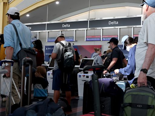 What to know about airline refunds, delays as global IT outage causes 'mass chaos,' expert says