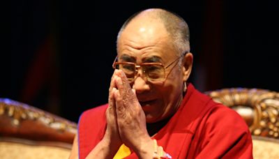 El Dalai Lama fue distinguido hace 35 años con el Nobel de la Paz