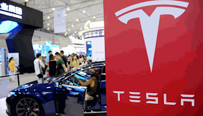 Tesla傳部份業務裁員達兩成 兩名資深高層離職 股價挫逾半成 市值一夜蒸發近2400億