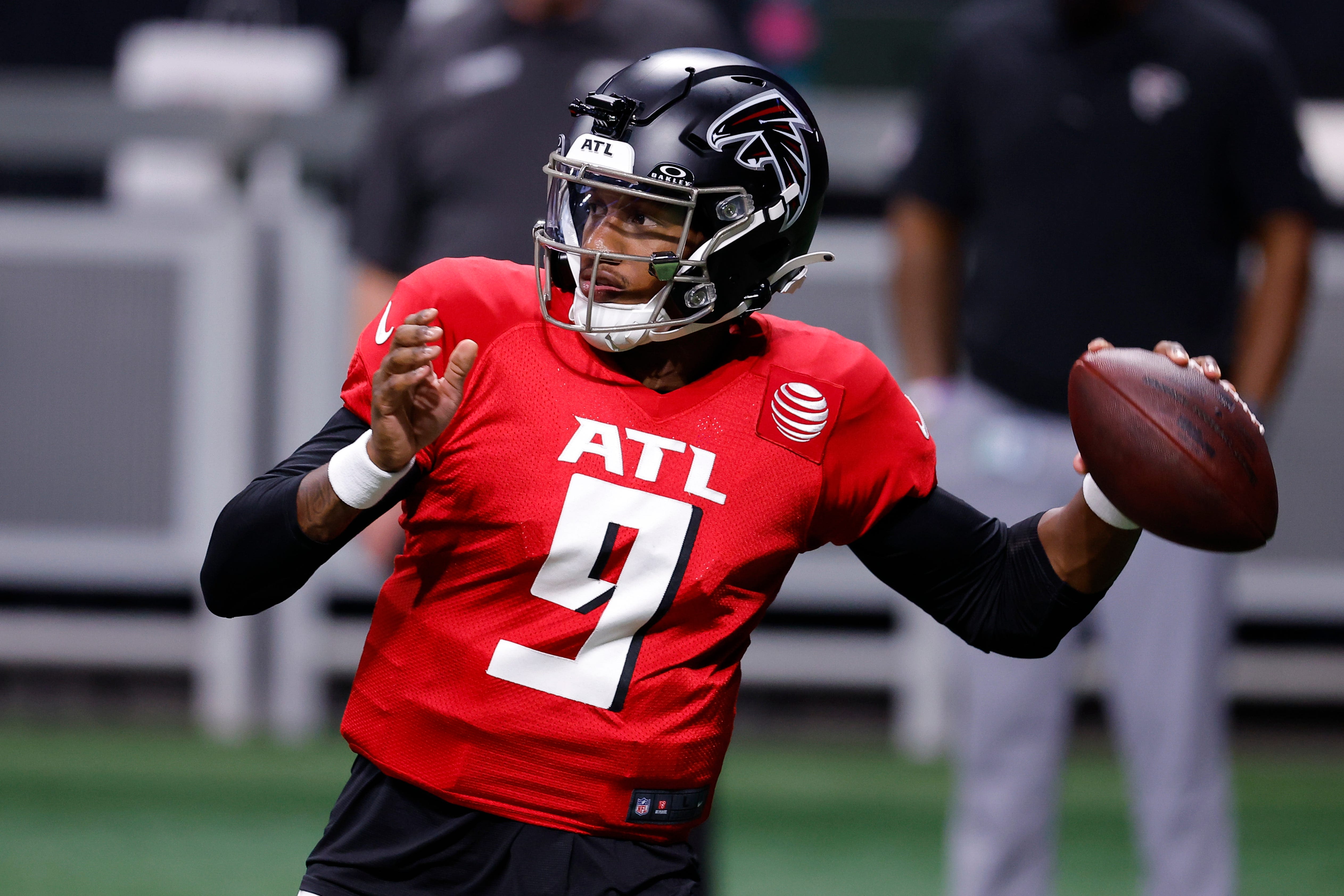 Falcons head coach reveals plan for playing QBs in preseason