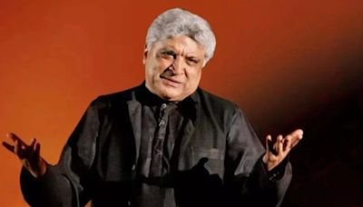 Javed Akhtar Takes a Jibe Against Shah Rukh Khan's Jab Tak Hai Jaan, Says 'They Want to Fake Women Empowerment'