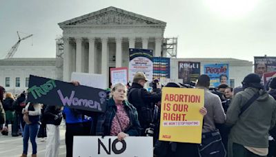 Democrats stress reproductive rights in fight for control of Congress, White House