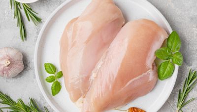 What It Means If Your Raw Chicken Looks Shredded