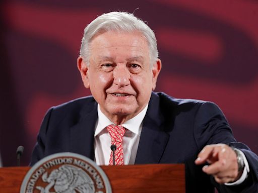 López Obrador defiende el salto de Alejandra del Moral a Morena: “Son tiempos de definiciones”