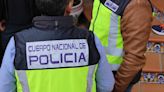 Detienen a dos mujeres de un clan familiar tras robar al descuido 2.250 euros a ancianos y extranjeros en Málaga