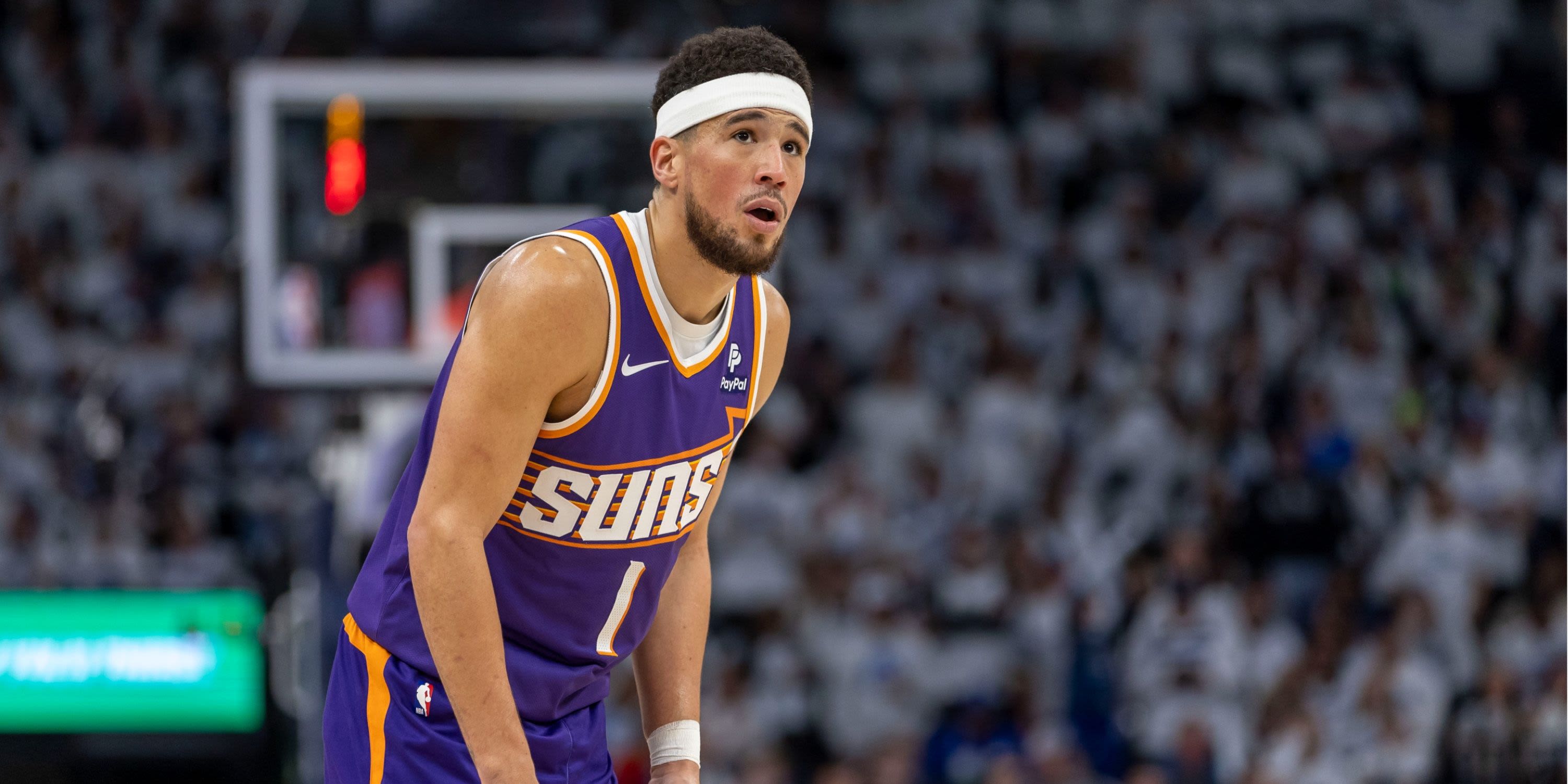 Should Knicks Swing Trade for Suns Superstar?