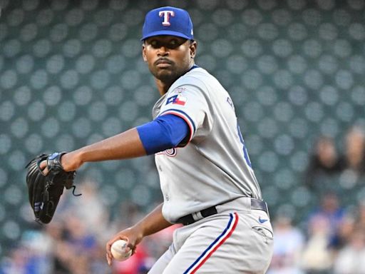 LOOK: Titans DL coach Tracy Rocker leaves team to fly to Seattle for son Kumar's MLB debut with Rangers