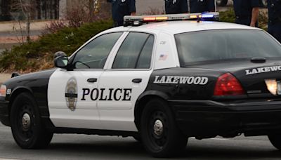 Pedestrian killed in Lakewood crash near West Alameda Avenue