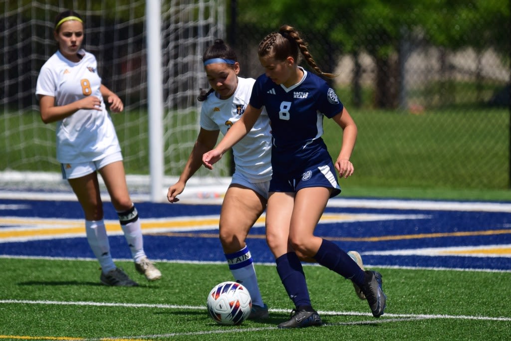 PHOTO GALLERY: Girls Soccer – Bloomfield Hills Academy of the Sacred Heart vs Allen Park Cabrini