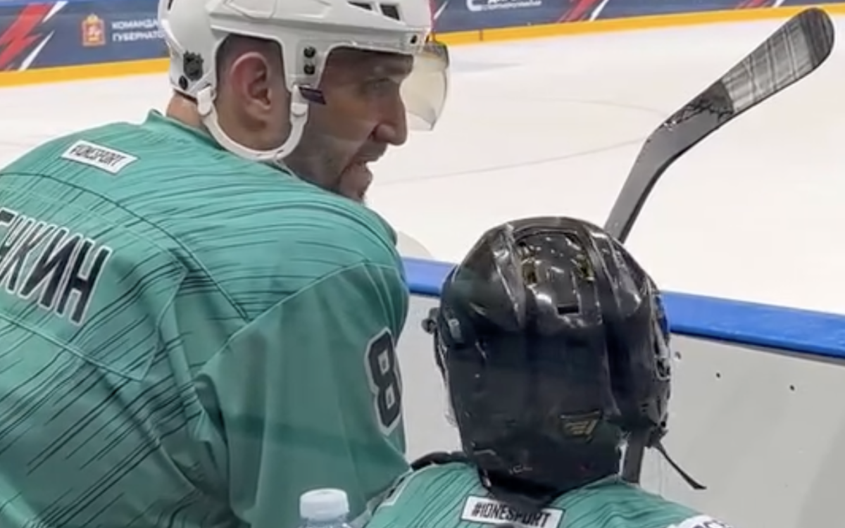 Ovechkin Takes Ice With His Son & NHL Stars In Ovi Cup Friendly In Russia, Preparing To Open Own Hockey Academy In 2026