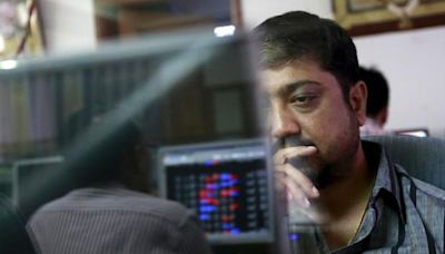 Markets pare all gains; BSE, NSE end in red