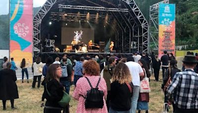 Estes son toles bandes y artistes que van pasar pel Prestoso Fest la primer fin de selmana d'agostu