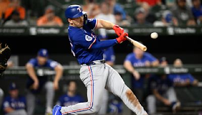 Texas Rangers rookie Wyatt Langford becomes the 1st major leaguer to hit for the cycle in 2024