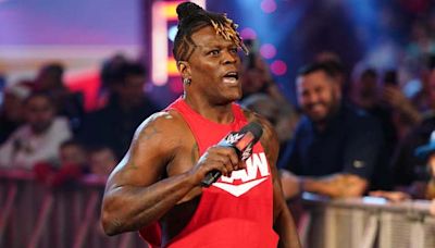 Cody Rhodes Says Beating R-Truth Is Part Of Finishing His Story - PWMania - Wrestling News