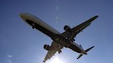 Aerolínea ofrece 10.000 dólares a viajeros por cambiar un vuelo sobrevendido