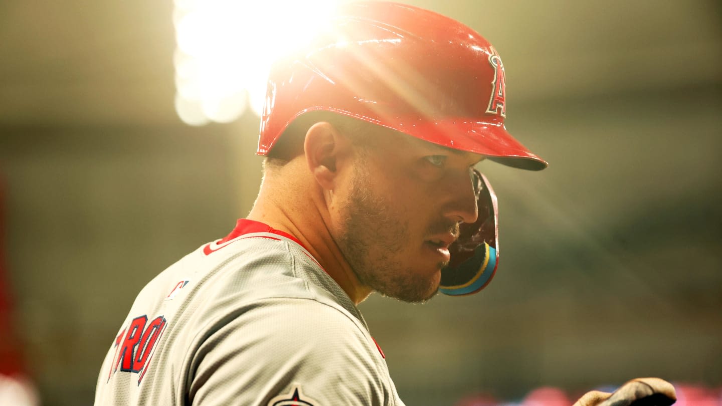 Angels Notes: Christian Moore's Rise, Salary Dump Debate, Mike Trout Memorabilia Dip