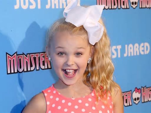 JoJo Siwa's Transformation Shows She's Not Just About The Hair Bows