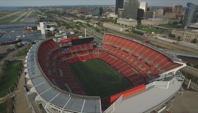 Cleveland Browns meet with lawmakers to show plans for potential Brook Park stadium