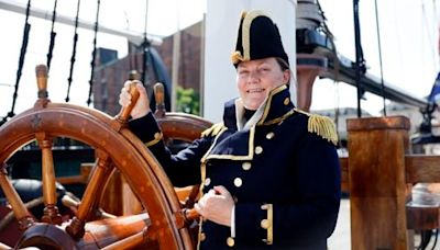 USS Constitution’s new commander will lead Fourth festivities as ‘Old Ironsides’ cruises harbor - The Boston Globe