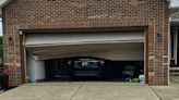 VIDEO: Minivan crashes into garage of Seville home