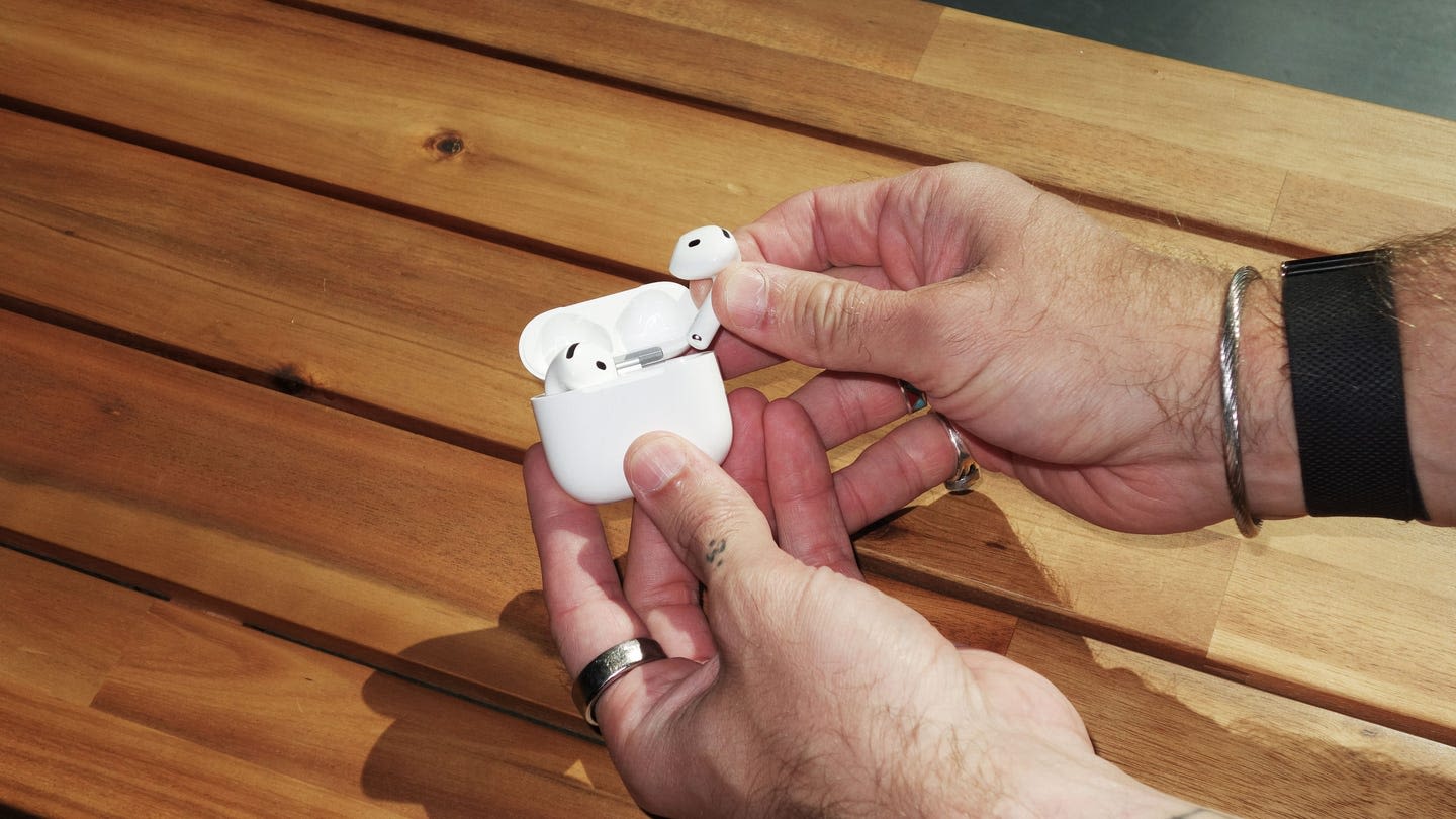 The New AirPods Can Cancel Noise Without Gumming Up Your Ears