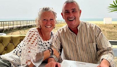 Couple quit cooperate life to spend a year in a motorhome