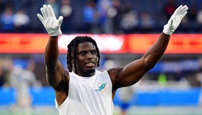 Tyreek Hill Trending After Tour Of His Miami Mansion Surfaces