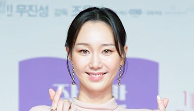 The Lies Within Actress Lee Yoo Young Announces Pregnancy, Reveals She Got Married In May